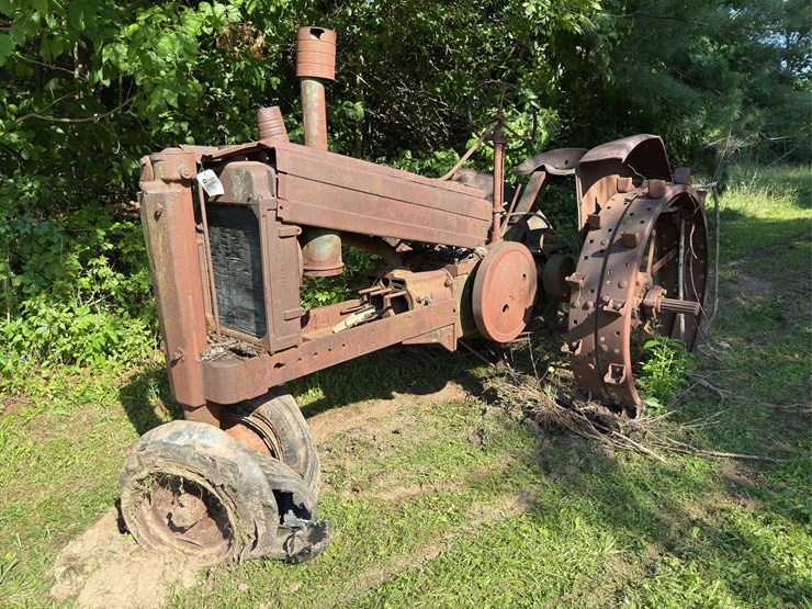 john-deere-model-a-image-1