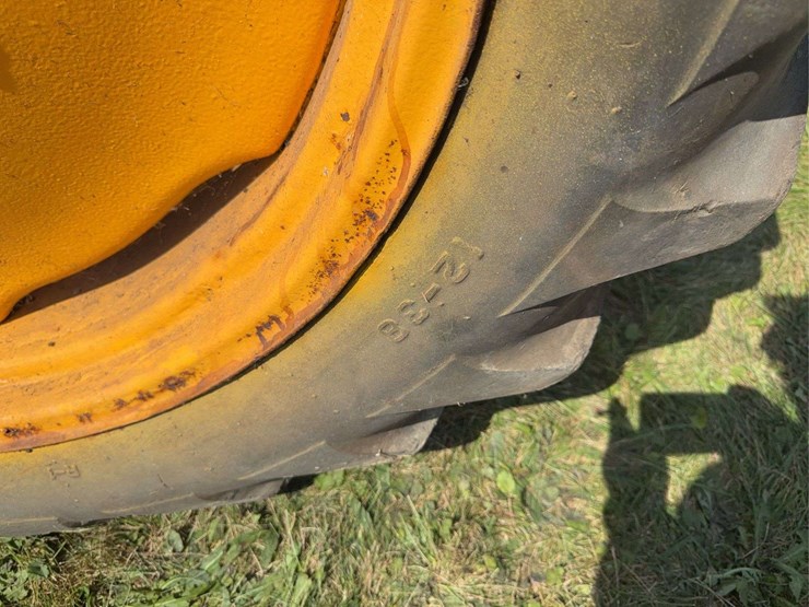 massey-ferguson-44-image-18