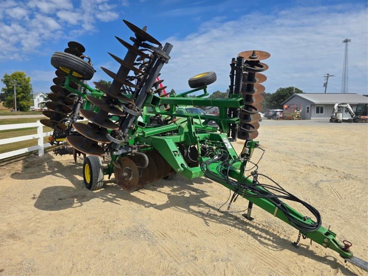 john-deere-637-image-10