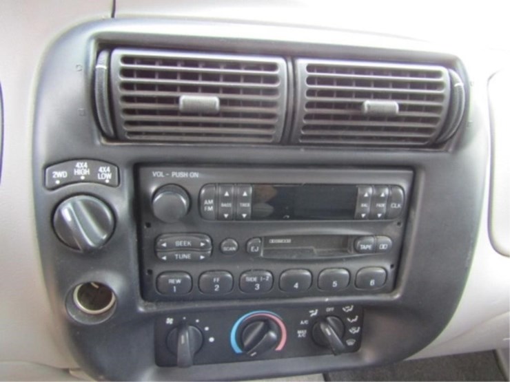 1996-ford-ranger-xlt-image-31