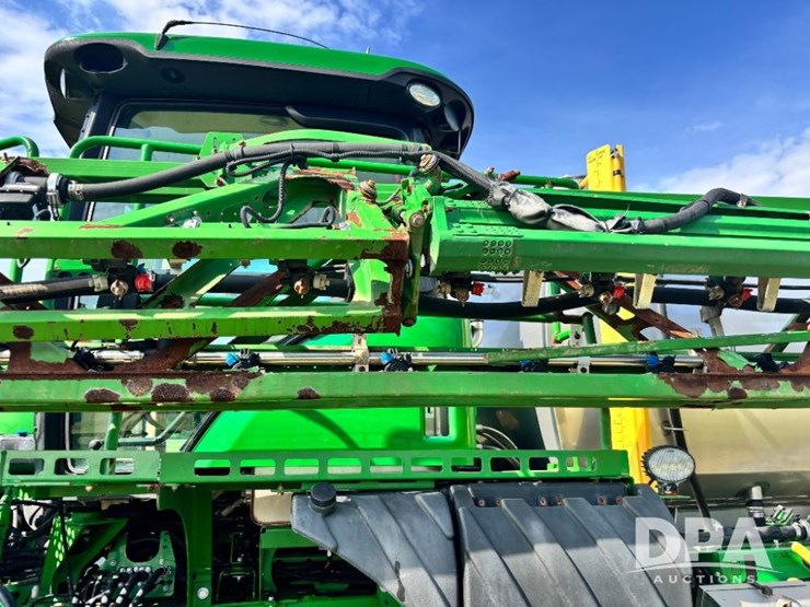 2018-john-deere-r4038-image-91