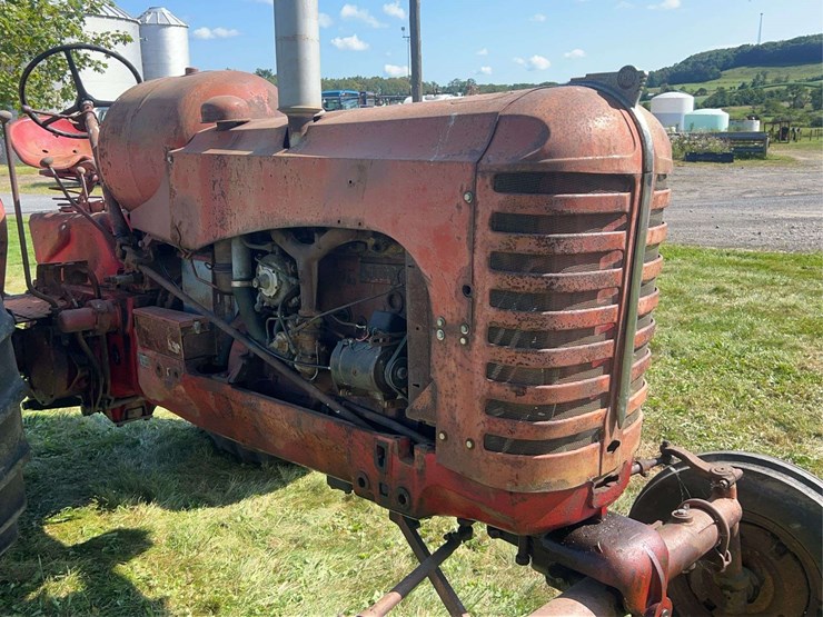 massey-ferguson-444-image-10