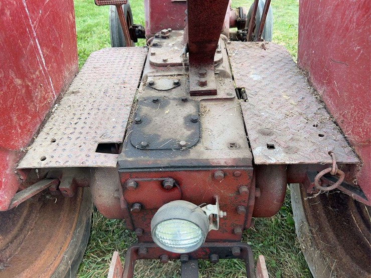 massey-ferguson-22-image-36