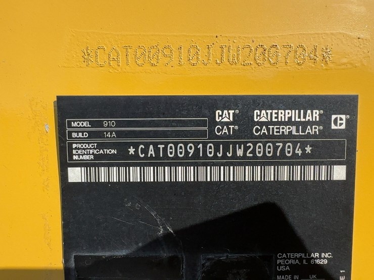 2022-caterpillar-910-image-28