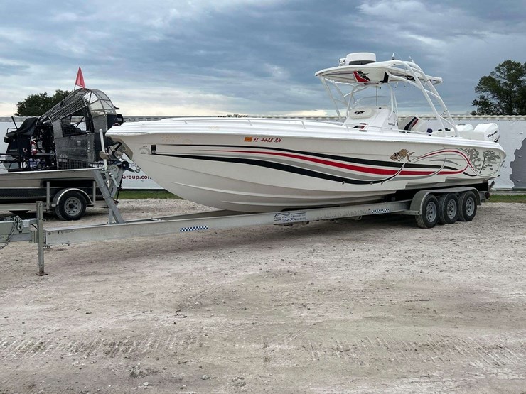 2014-glasstream-360-scx-twin-400r-mercury's-with-triple-axle-aluminum-trailer-image-1