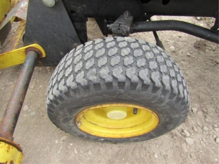 john-deere-316-image-37