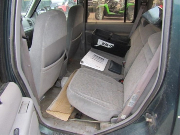1997-ford-explorer-xlt-image-35