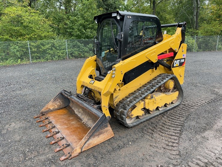 2019-caterpillar-259d-image-1