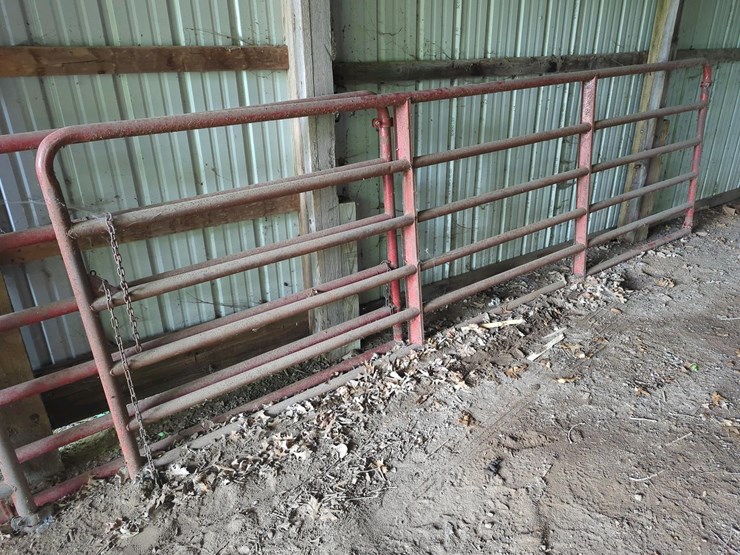 (2)-11.5'-pipe-gate-&-(1)-13'6'-pipe-gate-image-1