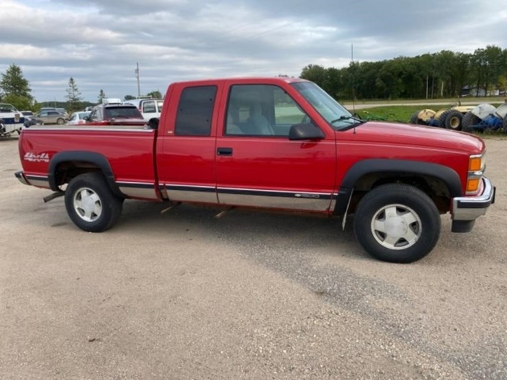 1997-chevy-silverado-1500-5.7l-v8,-auto,-ext.-cab-image-47