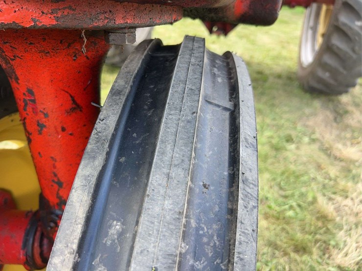 massey-ferguson-33-image-17