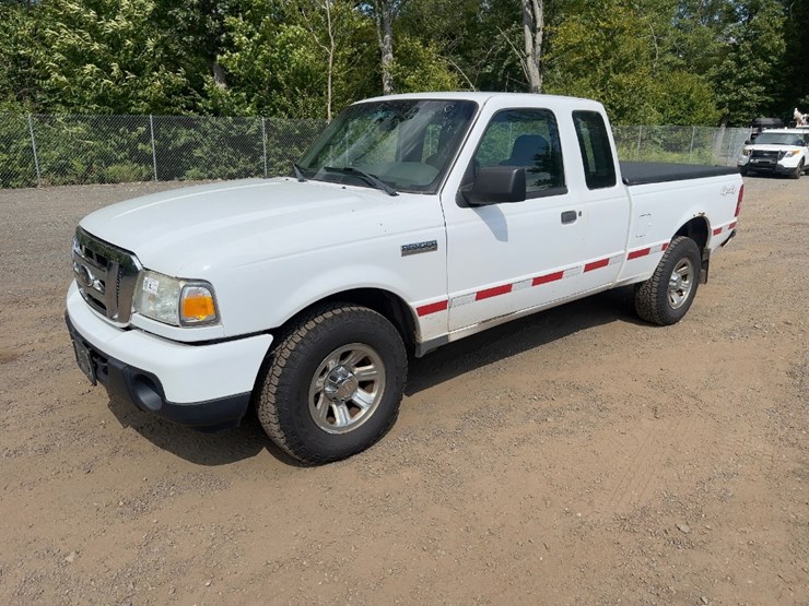 2009-ford-ranger-xlt-image-1