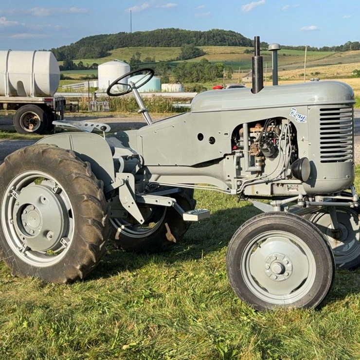 MASSEY-HARRIS PONY