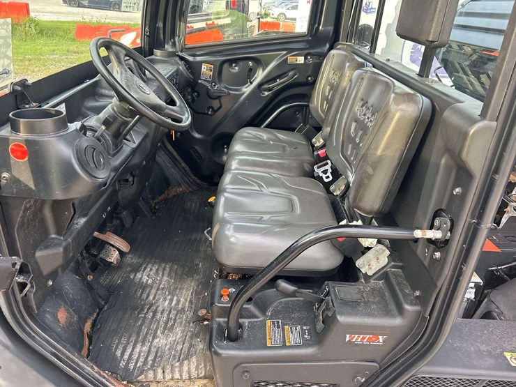 2018-kubota-rtv-x1100c-image-13