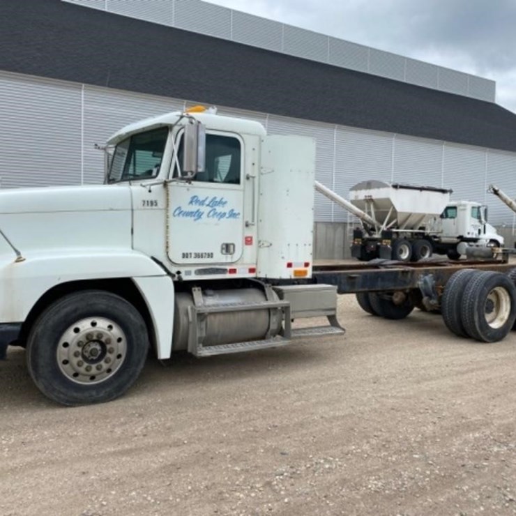 1995 Freightliner FLD,Detroit 60Series,Eaton 10sp.