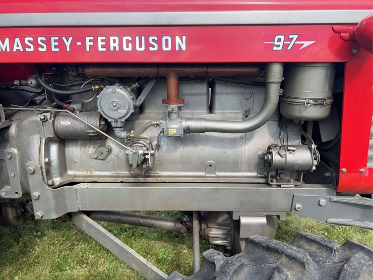 massey-ferguson-97-image-26