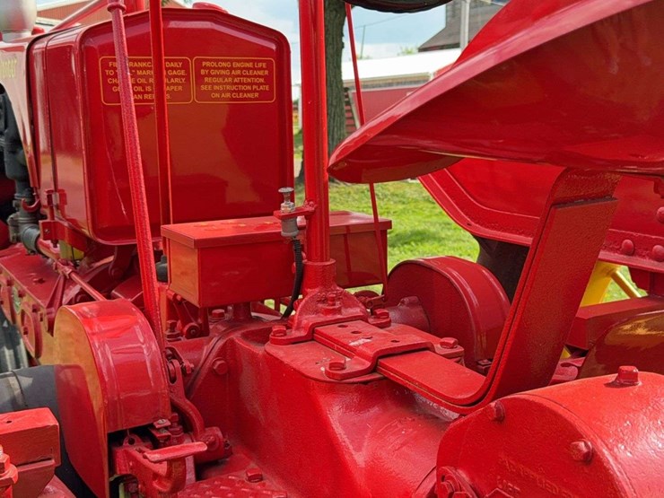 massey-harris-challenger-image-29