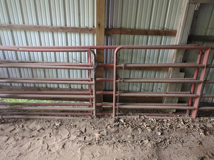 (2)-11.5'-pipe-gate-&-(1)-13'6'-pipe-gate-image-2