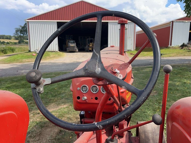 massey-ferguson-33-image-42