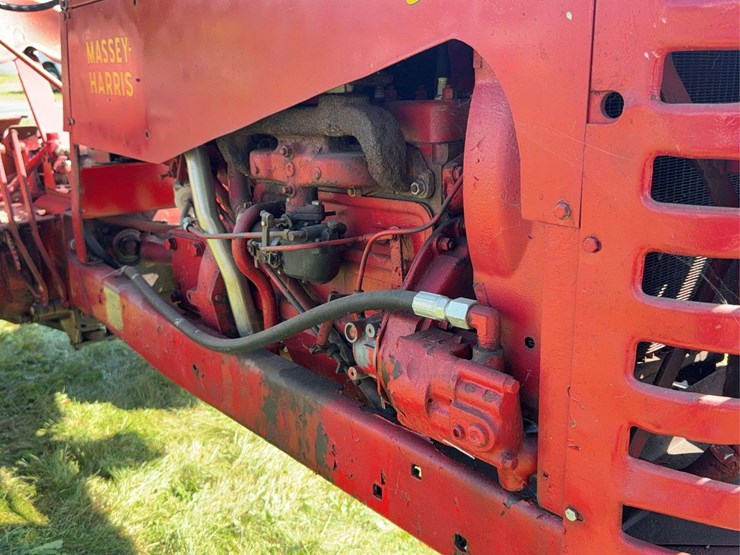 massey-harris-colt-image-40