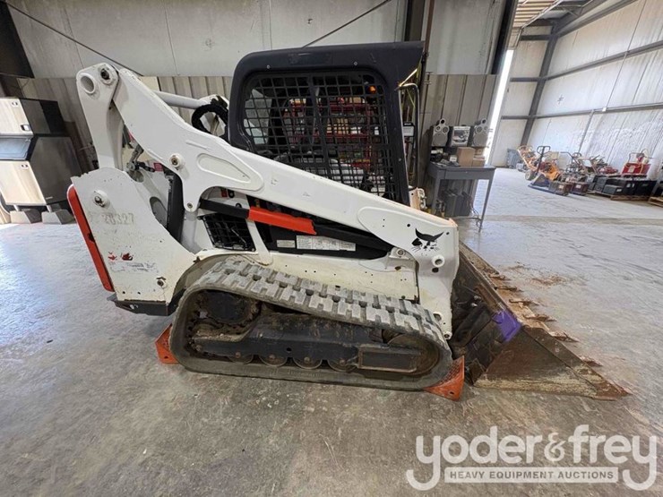 2020-bobcat-t590-image-10