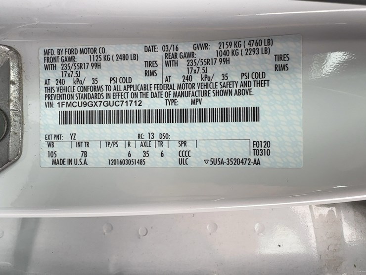 2016-ford-escape-se-image-21