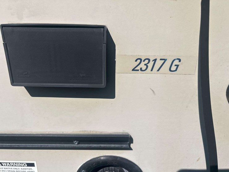 2014-rockwood-premier-2317g-23ft-s/a-pop-up-camper-image-10