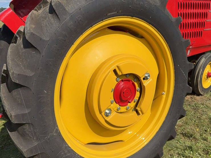 massey-ferguson-101-image-35
