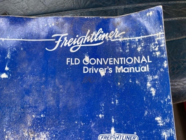 1995-freightliner-fld,detroit-60series,eaton-10sp.-image-56