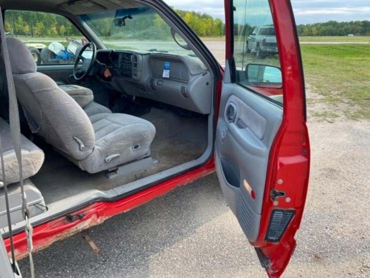 1997-chevy-silverado-1500-5.7l-v8,-auto,-ext.-cab-image-40