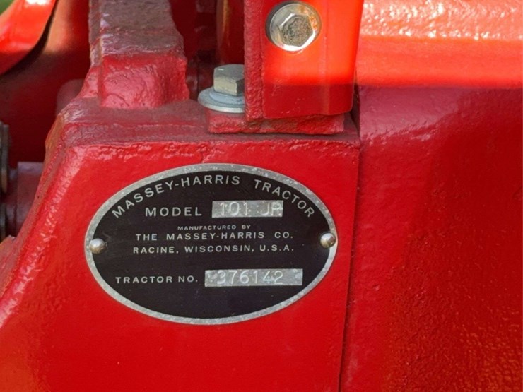 massey-ferguson-101-image-18