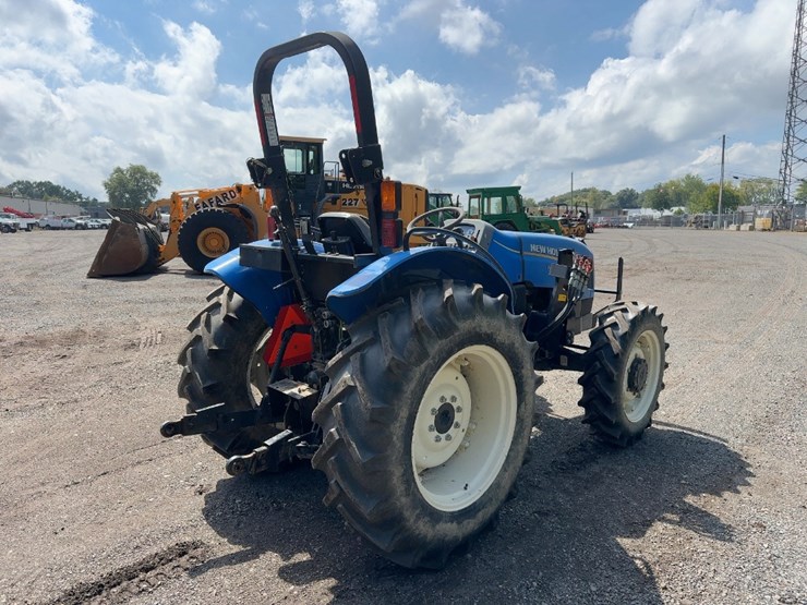 new-holland-workmaster-70-image-5