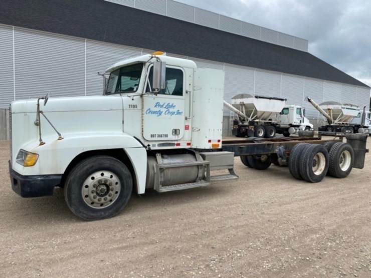 1995-freightliner-fld,detroit-60series,eaton-10sp.-image-69