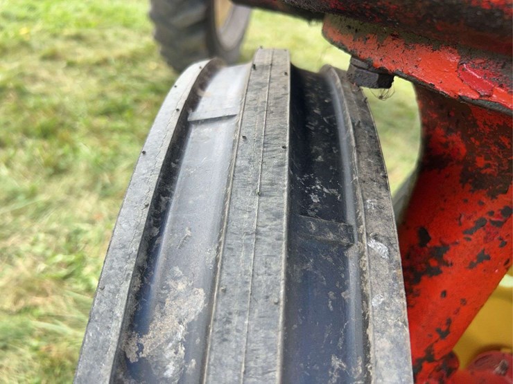 massey-ferguson-33-image-18
