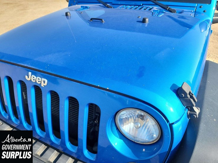 2014-jeep-wrangler-image-35