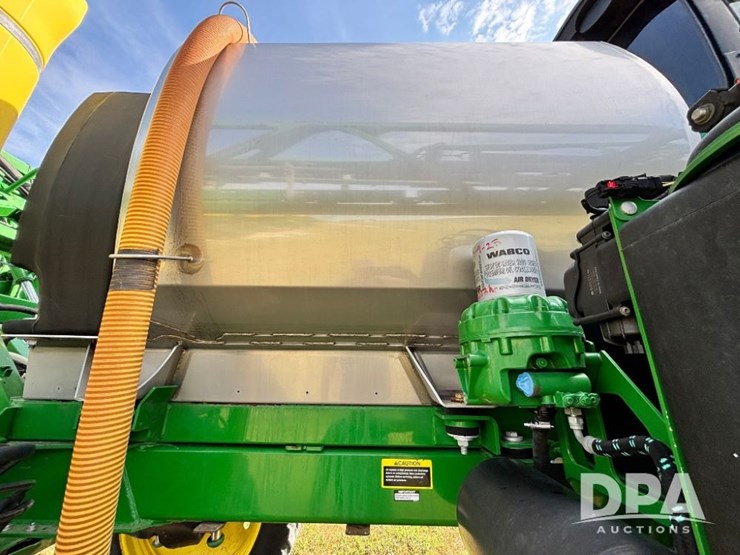 2018-john-deere-r4038-image-77