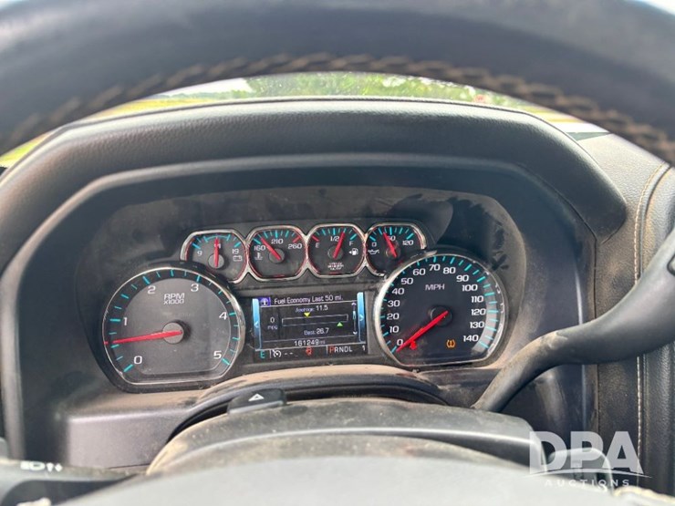 2017-gmc-sierra-2500hd-image-90