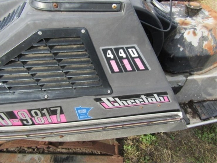 1972-caterpillar-440-image-2