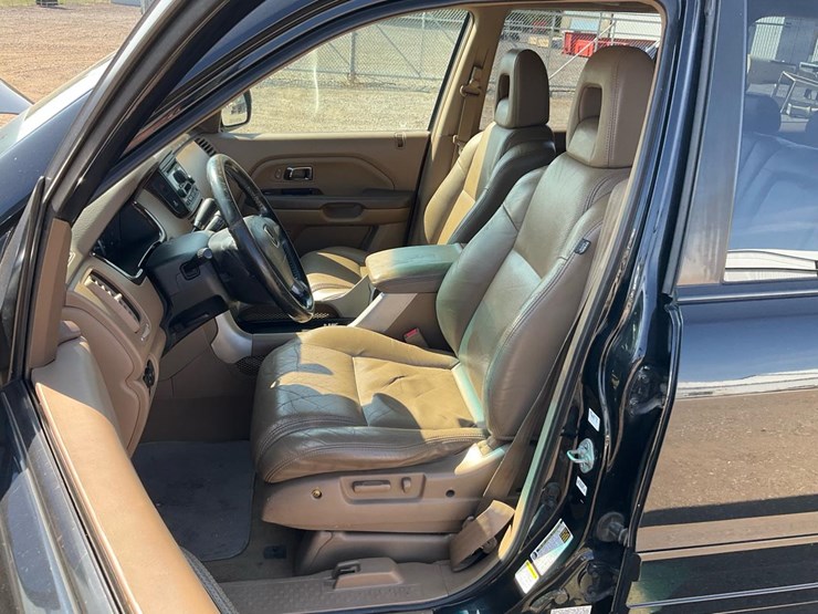 2004-honda-pilot-image-52