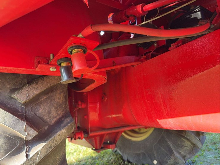 massey-ferguson-44-image-42