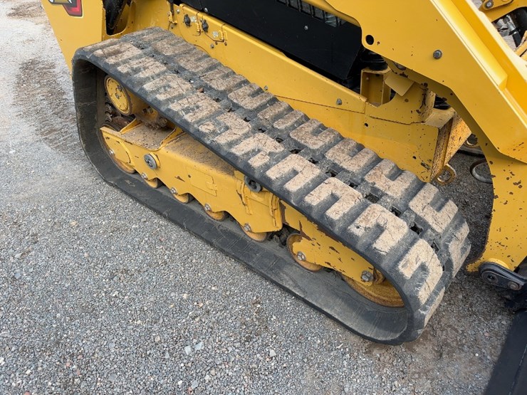 2020-caterpillar-299d3-xe-image-11