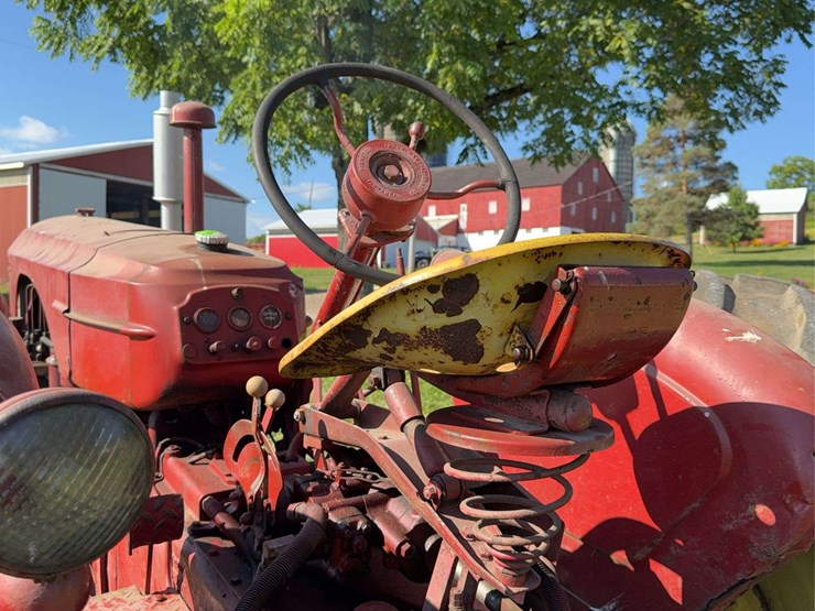 massey-ferguson-44-image-27