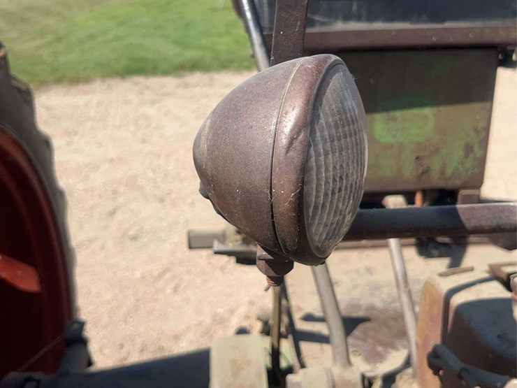 john-deere-model-b-image-27