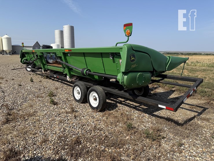 2018-john-deere-712c-image-10