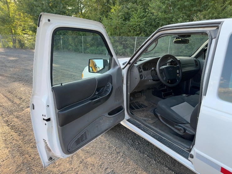 2009-ford-ranger-xlt-image-16