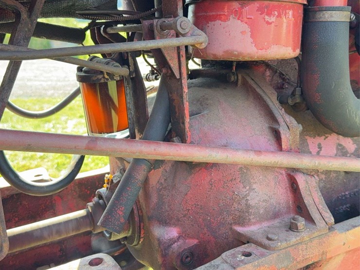 massey-ferguson-44-image-46