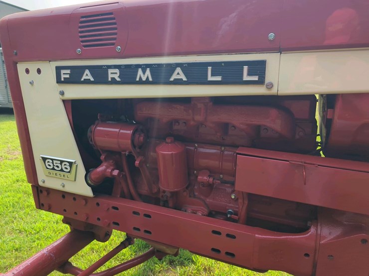 farmall-656-diesel-tractor,-serial-15411s,-65-hp-diesel-engine-image-10