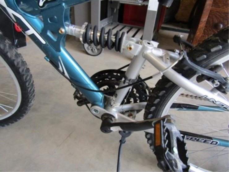 next-power-climber-18-speed-womens-bike-image-4