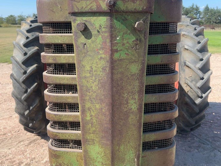 john-deere-model-b-image-9