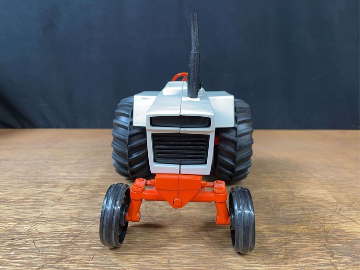 1/16-case-1175-ertl-image-9